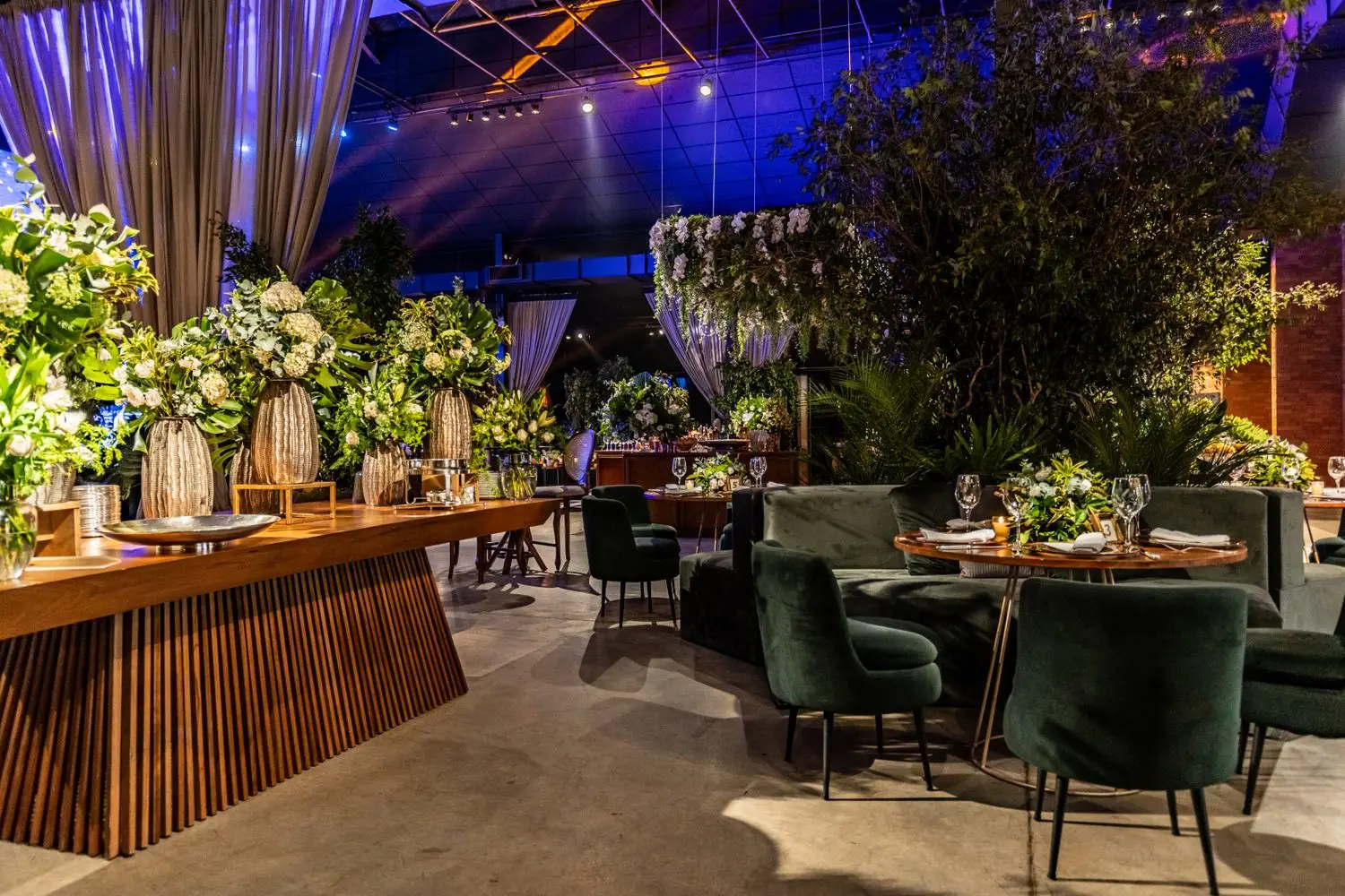 Theatrical banquet setting with opulent decor